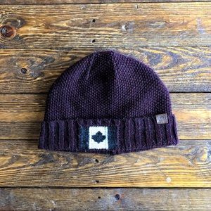 (about to consign) Roots Maroon Beanie/Toque